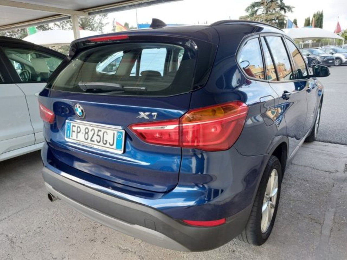 BMW X1 xDrive18d Sport (5)