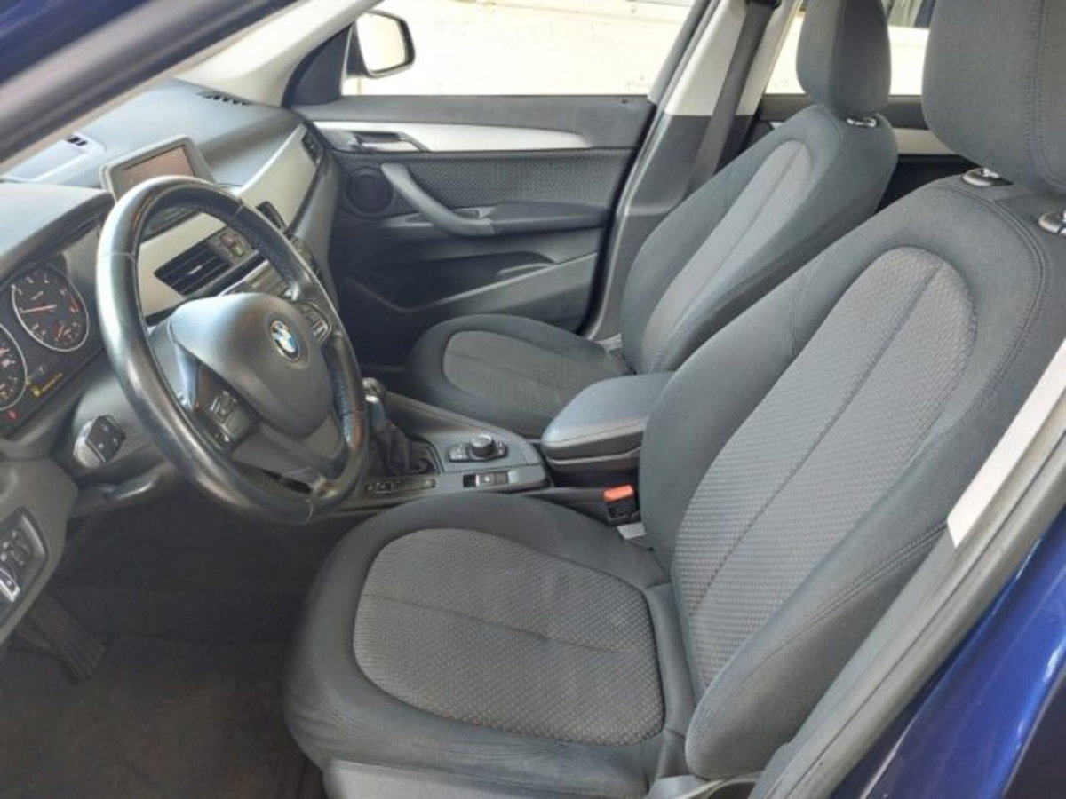 BMW X1 xDrive18d Sport (6)