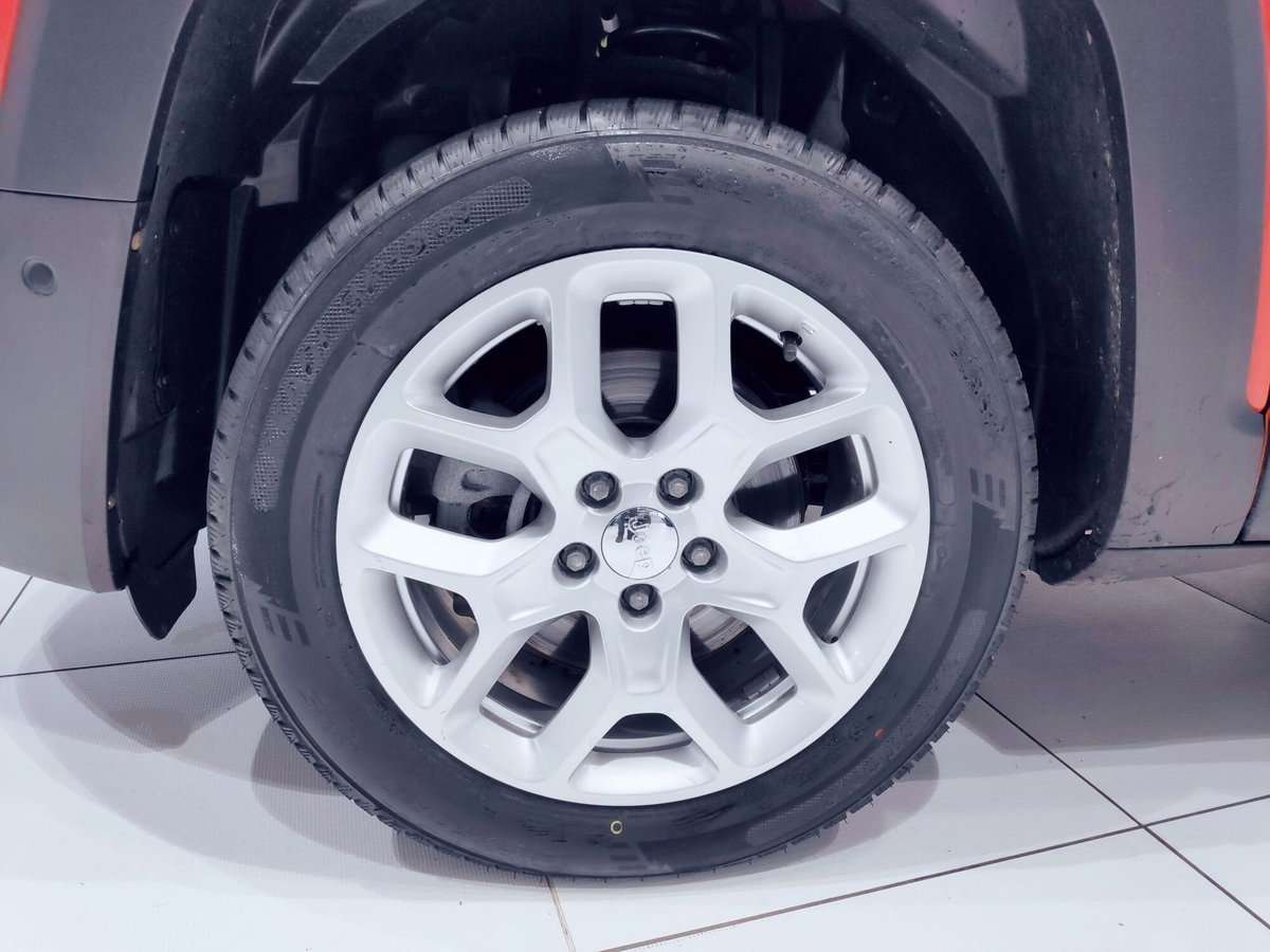 Jeep Renegade 2.0 Mjt 140CV 4WD Active Drive Longitude (8)