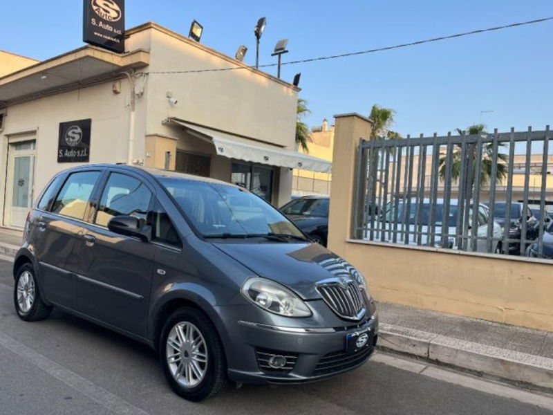 Lancia Musa 1.3 Mjt 95 CV DFN Gold