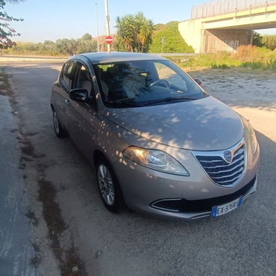 Lancia Ypsilon 1.2 69 CV 5 porte GPL Ecochic Gold usata