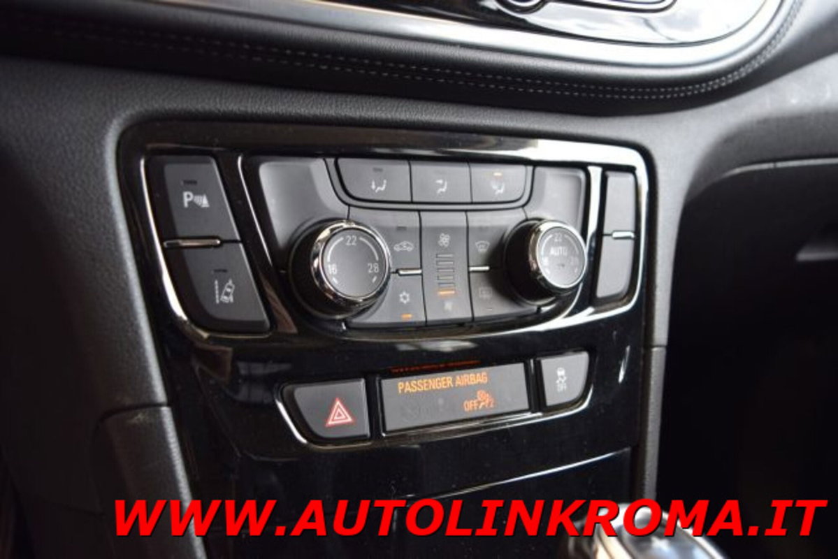 Opel Mokka 1.4 Turbo GPL Tech 140CV 4x2 Cosmo b-Color (19)