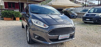 Ford Fiesta 1.4 5 porte Bz.- GPL Titanium usata