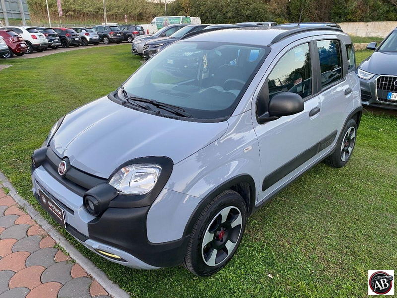 Fiat Panda 1.0 FireFly S&S Hybrid City Cross