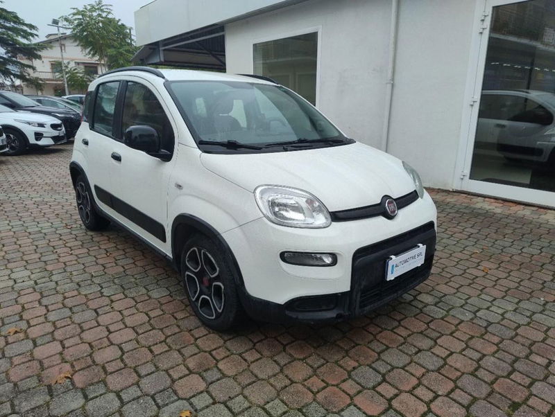 Fiat Panda 1.0 FireFly S&S Hybrid City Cross