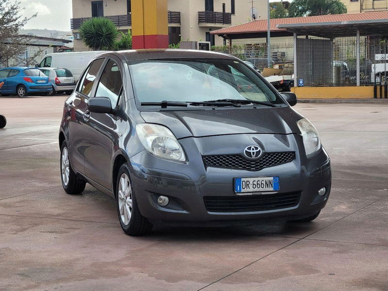 Toyota Yaris 1.3 5 porte