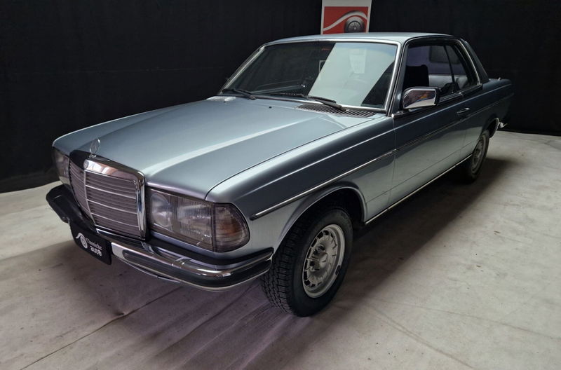 Mercedes-Benz 280 Coupé 280 CE