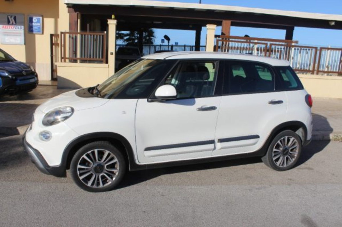 Fiat 500L 1.3 Multijet 95 CV Cross (2)