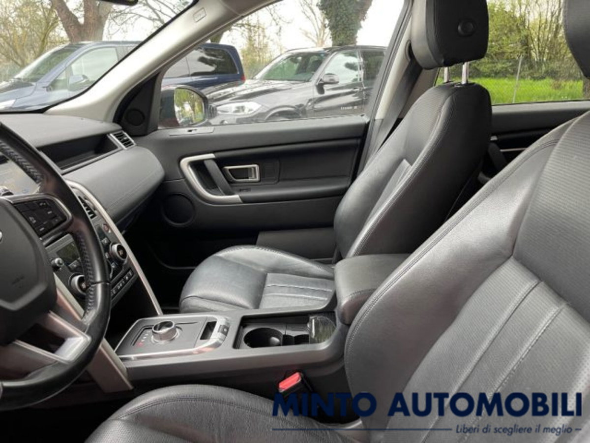 Land Rover Discovery Sport 2.0 TD4 180 CV Pure (12)