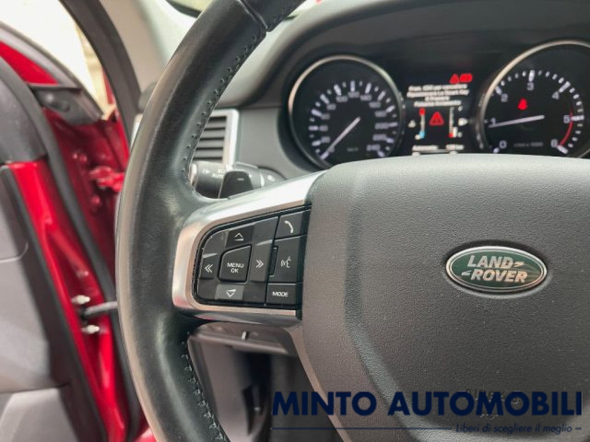 Land Rover Discovery Sport 2.0 TD4 180 CV Pure (17)