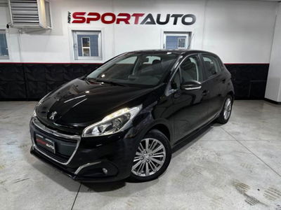 Peugeot 208 82 5 porte Active usata