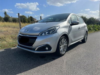 Peugeot 208 82 5 porte Active usata