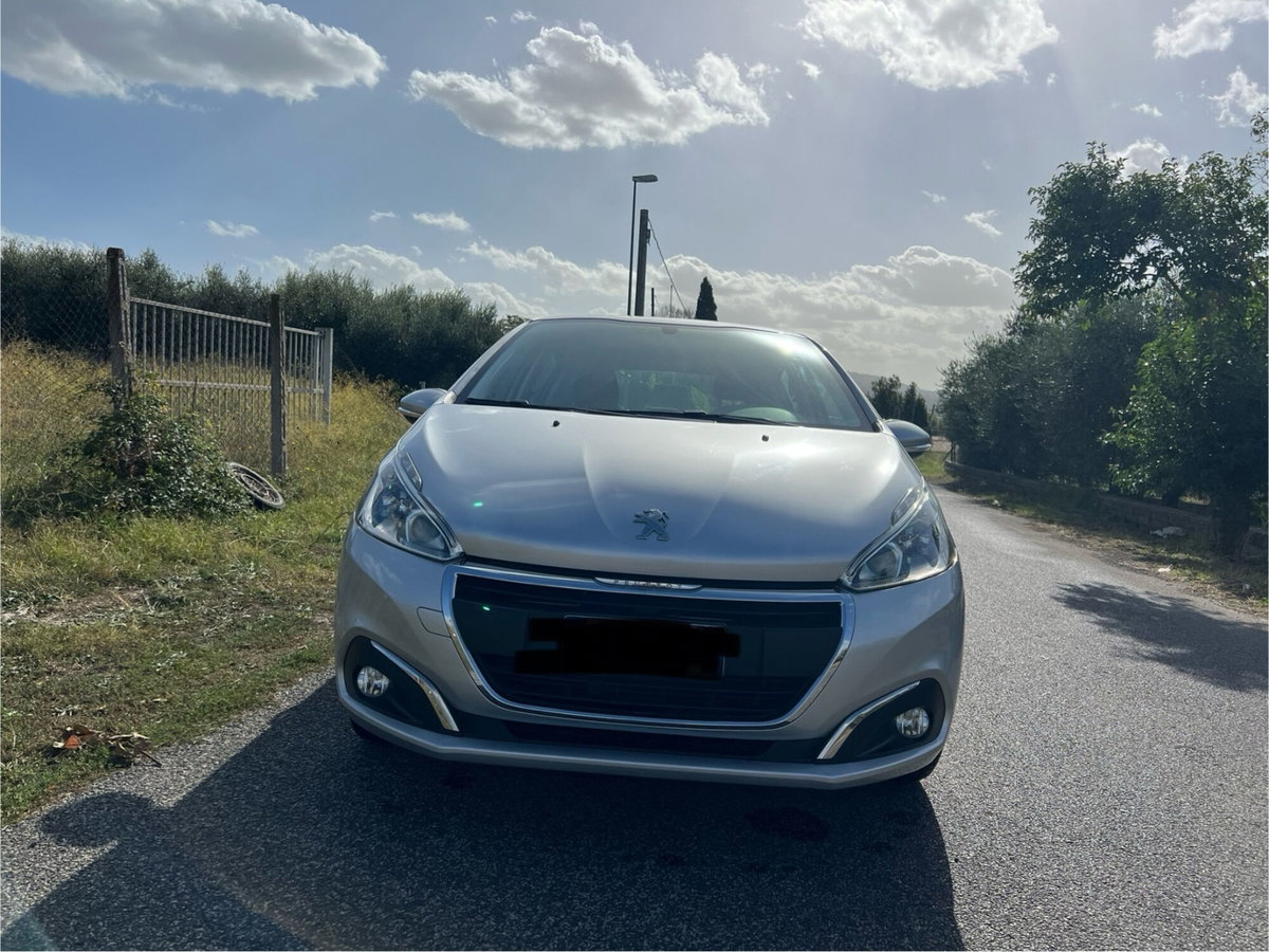Peugeot 208 82 5 porte Active (2)