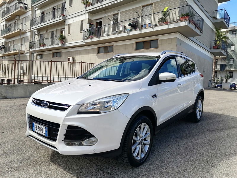 Ford Kuga 2.0 TDCI 150 CV S&S 4WD Titanium