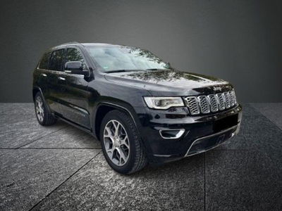 Jeep Grand Cherokee 3.0 V6 CRD 250 CV Multijet II Overland usata