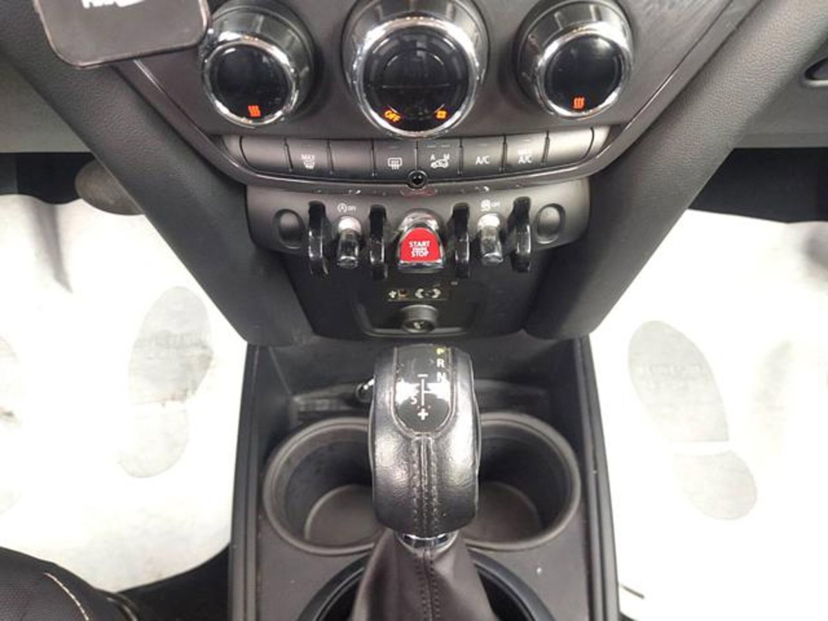 MINI Mini Countryman 2.0 Cooper D Business Countryman (12)