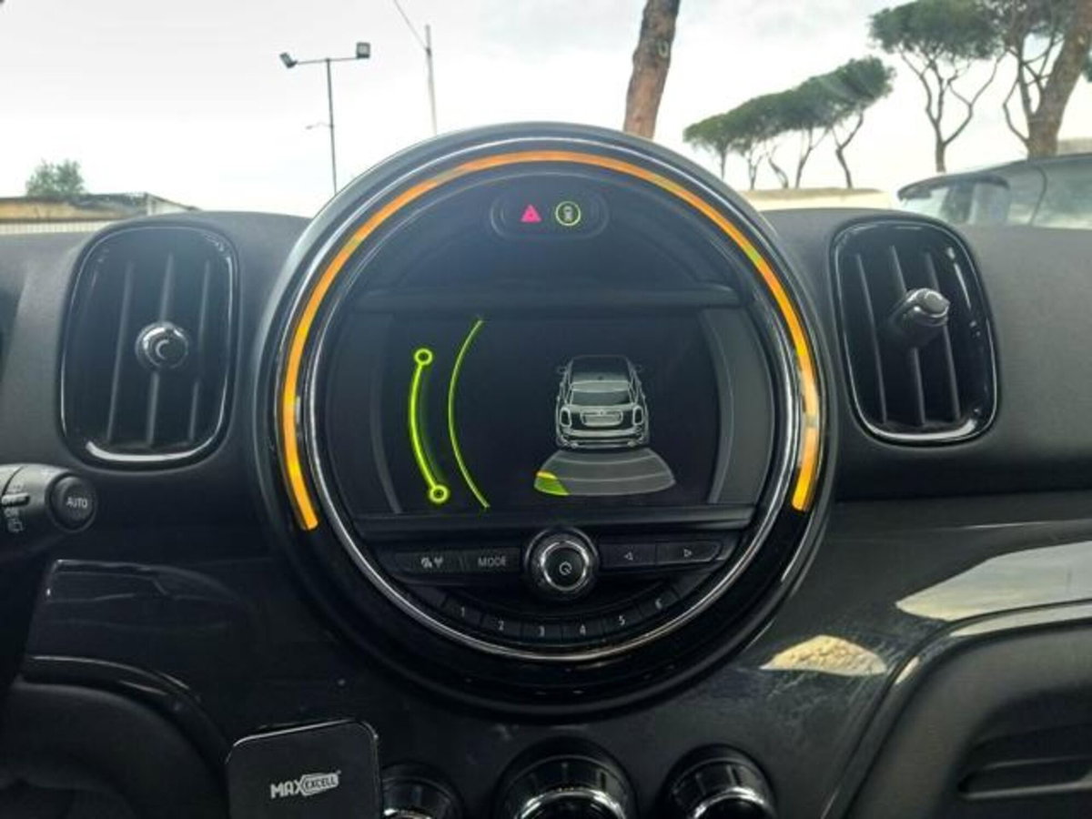 MINI Mini Countryman 2.0 Cooper D Business Countryman (16)