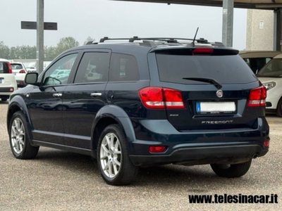 Fiat Freemont 2.0 Mjt 170 CV 4x4 Automatica Lounge (8)