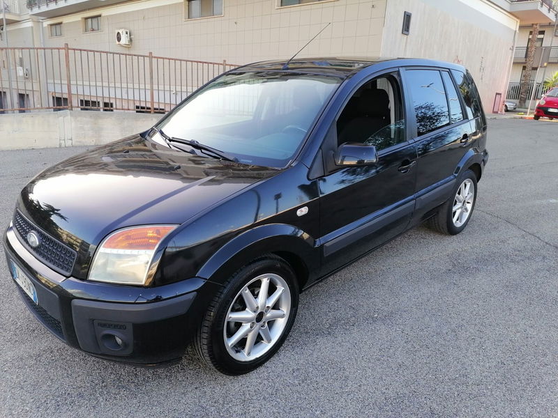 Ford Fusion 1.4 TDCi 5p. Collection