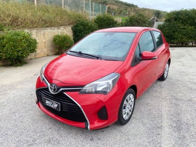 Toyota Yaris 1.0 5 porte Cool usata