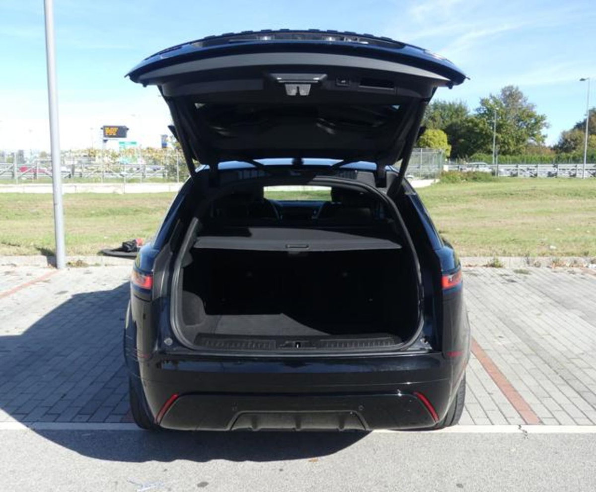 Land Rover Range Rover Velar 2.0D I4 180 CV R-Dynamic SE (15)