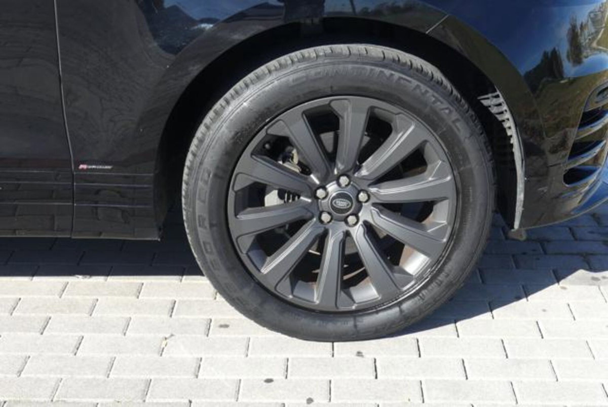 Land Rover Range Rover Velar 2.0D I4 180 CV R-Dynamic SE (9)