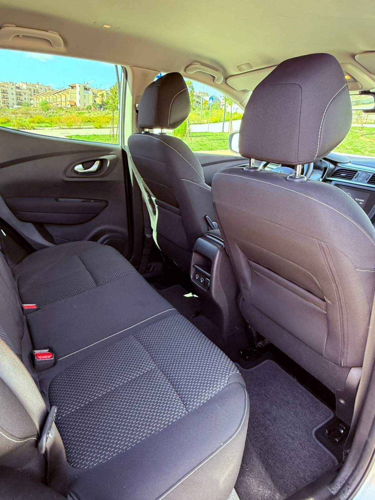 Renault Kadjar dCi 8V 115CV EDC Equilibre (19)