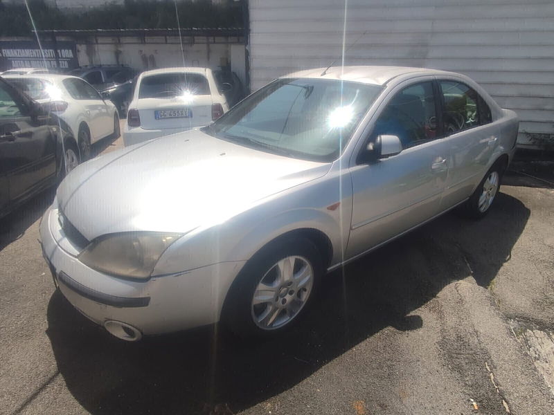 Ford Mondeo 2.0 TDDi cat 4p. Ghia