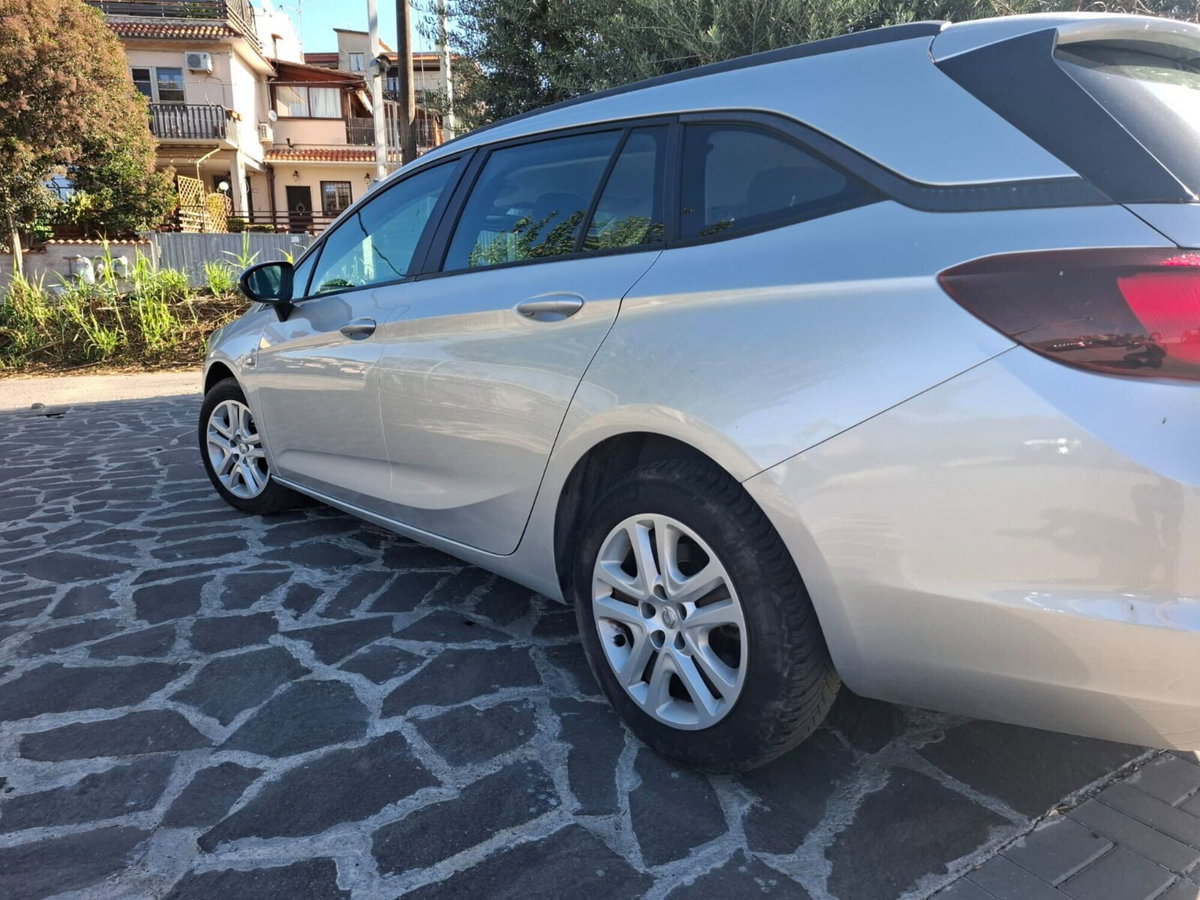Opel Astra Station Wagon 1.6 CDTI EcoFLES&S Sports Elective (4)