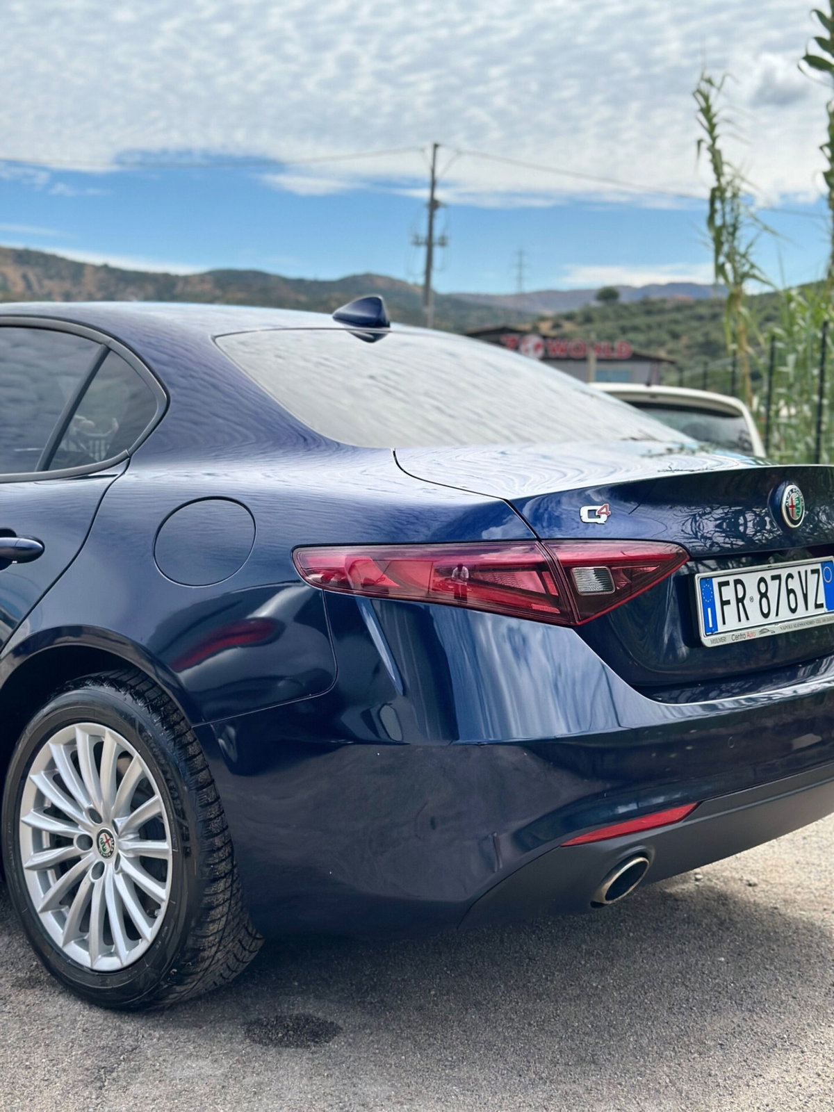 Alfa Romeo Giulia 2.2 Turbodiesel 180 CV AT8 AWD Q4 Executive (3)