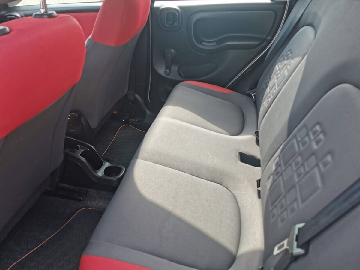 Fiat Panda 1.3 MJT S&S Lounge (9)