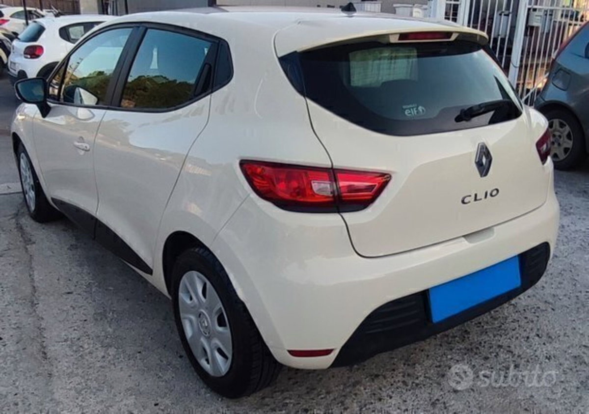 Renault Clio dCi 8V 75CV Start&Stop 5 porte Energy Life (9)