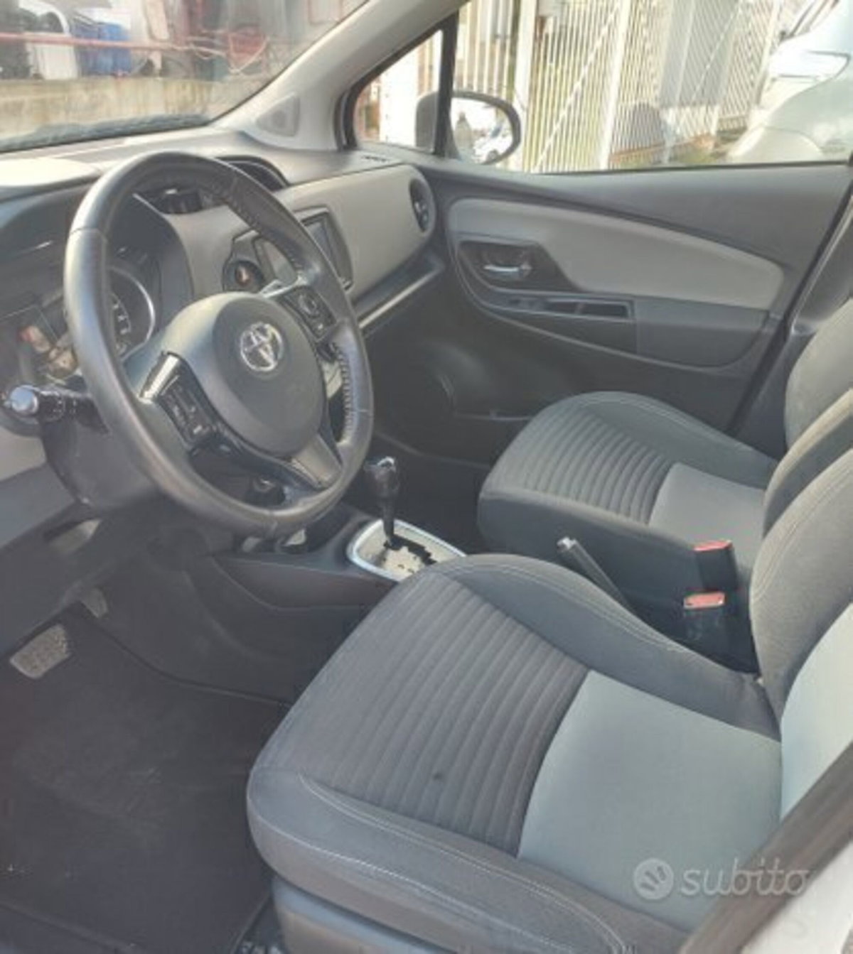 Toyota Yaris 1.5 Hybrid 5 porte Active (11)