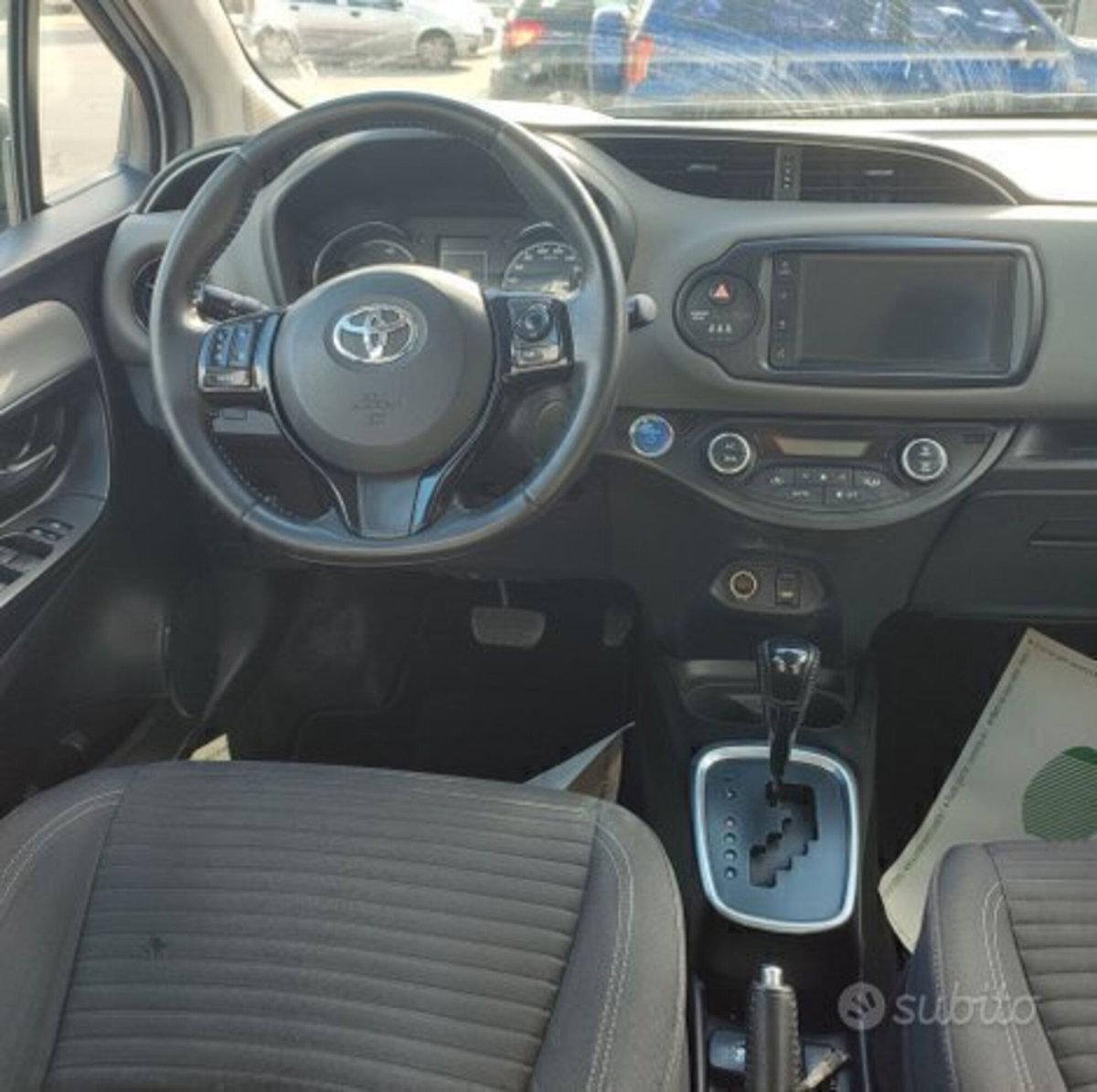 Toyota Yaris 1.5 Hybrid 5 porte Active (8)