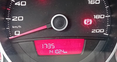 SEAT Mii 1.0 68 CV 5 porte Reference Ecofuel (12)