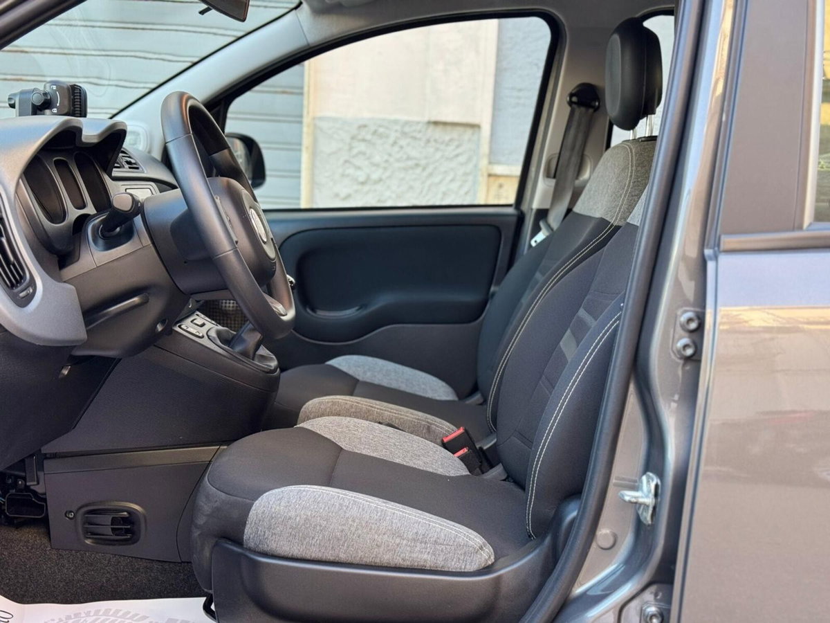 Fiat Panda 1.0 FireFly S&S Hybrid City Life (14)