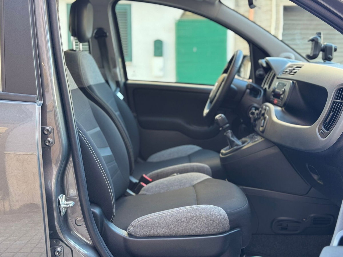 Fiat Panda 1.0 FireFly S&S Hybrid City Life (16)
