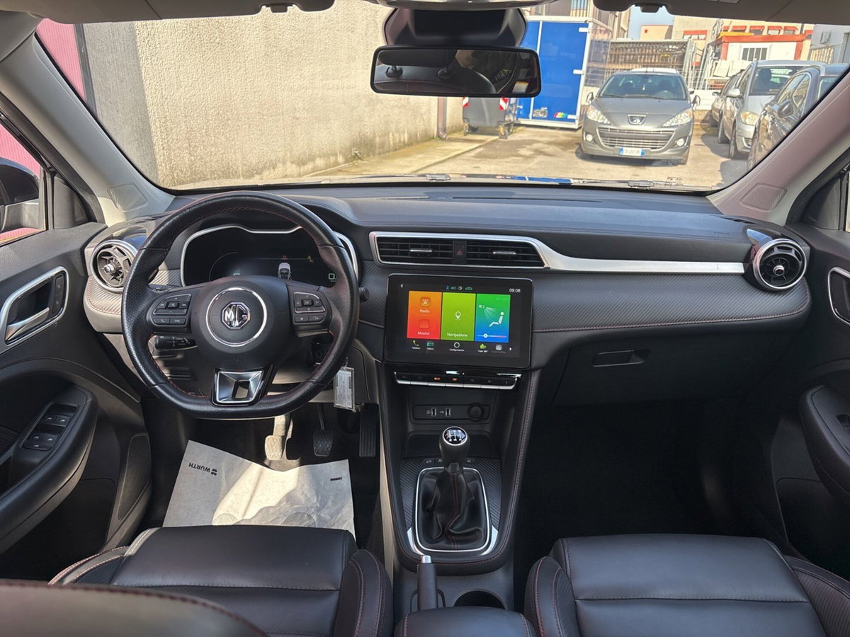Mg ZS ZS 1.5 Luxury (12)
