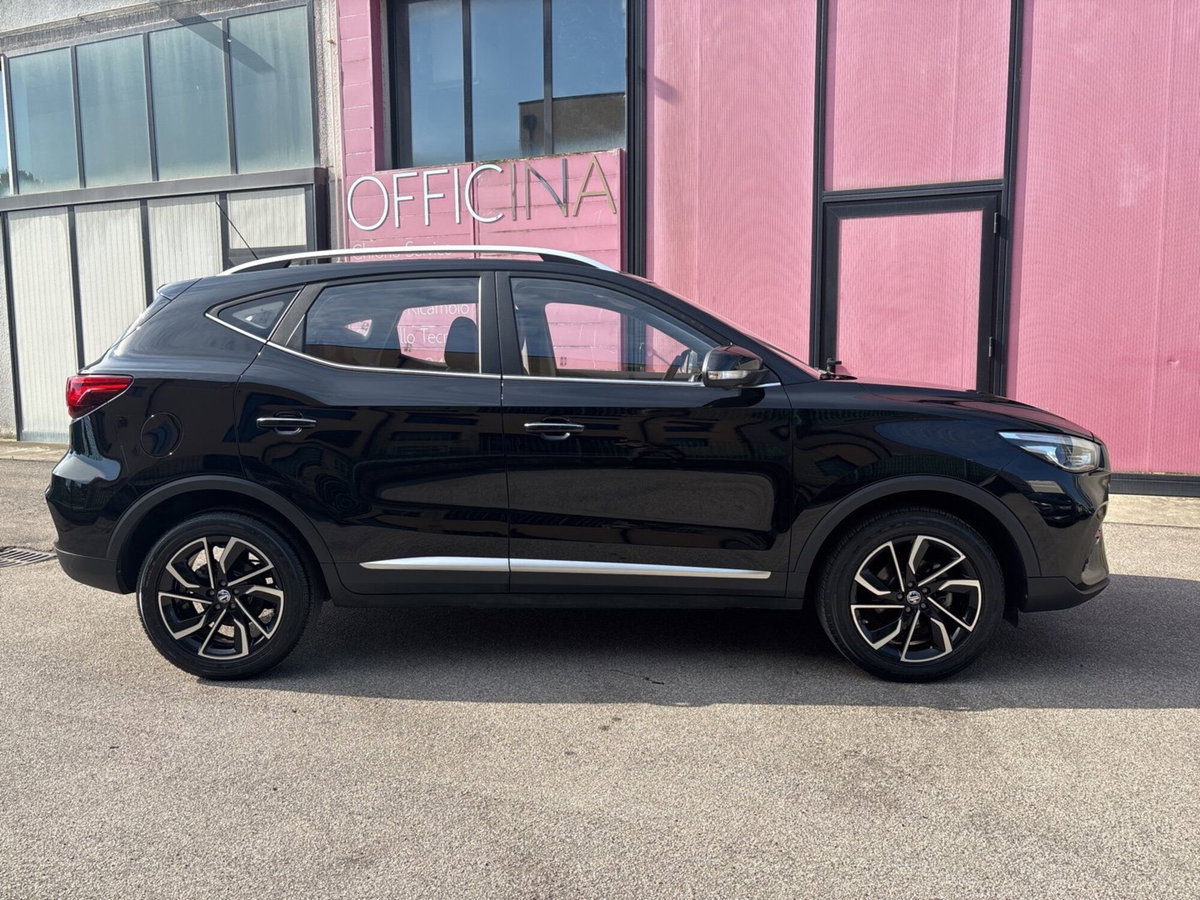 Mg ZS ZS 1.5 Luxury (4)