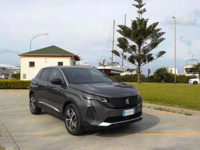 Peugeot 3008 73 kWh Allure 210cv usata