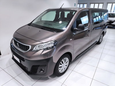 Peugeot Traveller BlueHDi 150 S&S Long Allure (14)