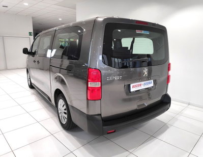 Peugeot Traveller BlueHDi 150 S&S Long Allure (16)