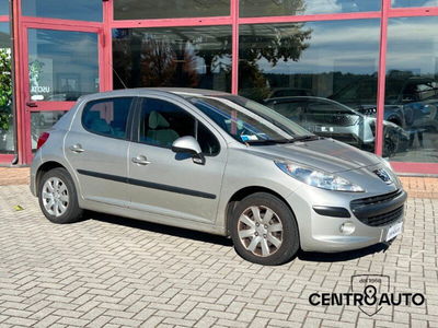 Peugeot 207 HDi 70CV 5p. XT usata