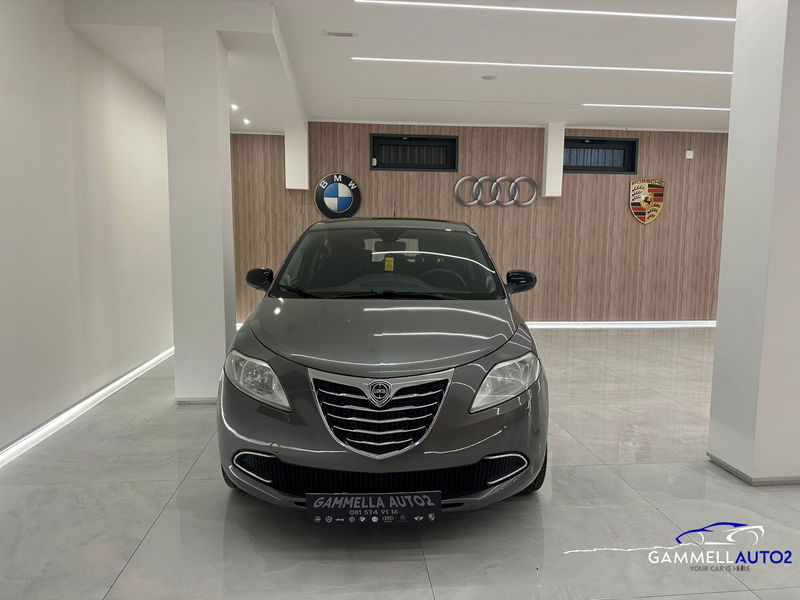Lancia Ypsilon 1.2 69 CV 5 porte Gold
