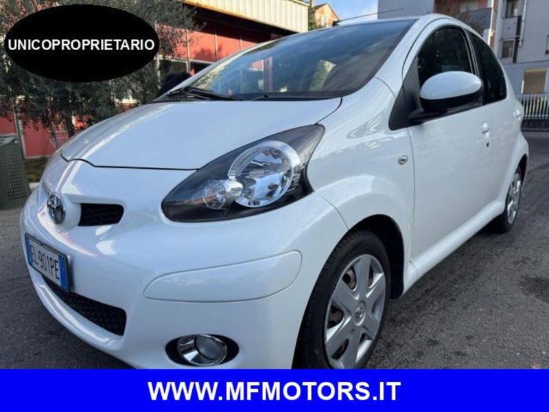 Toyota Aygo 1.0 12V VVT-i 5 porte Now Connect