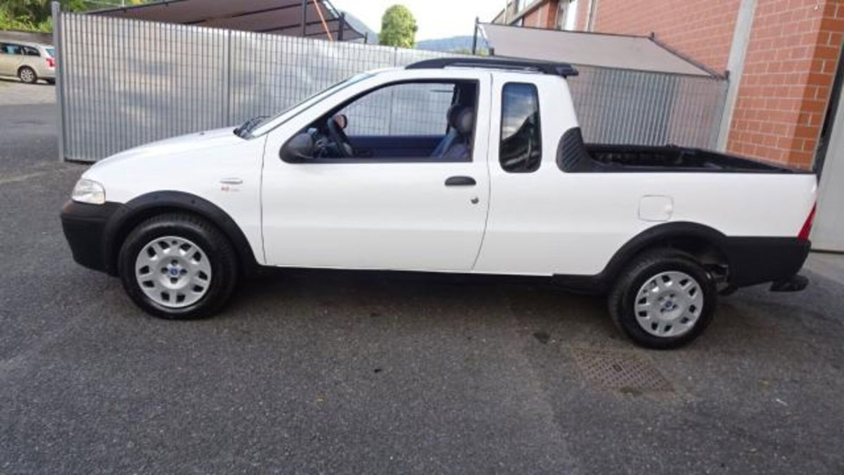 Fiat Strada 1.9 diesel Pick-up (13)