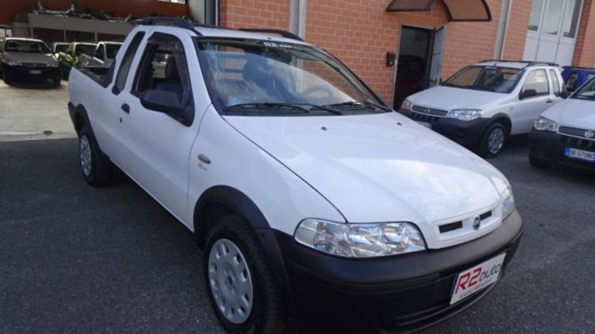 Fiat Strada 1.9 diesel Pick-up (4)