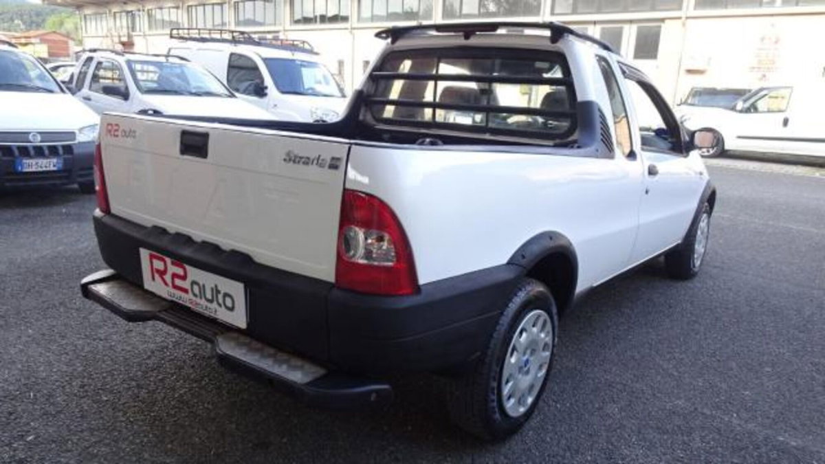 Fiat Strada 1.9 diesel Pick-up (7)