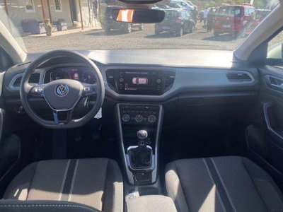 Volkswagen T-Roc 1.0 tsi Style 115cv (11)