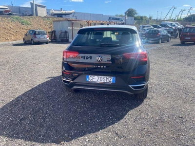 Volkswagen T-Roc 1.0 tsi Style 115cv (5)